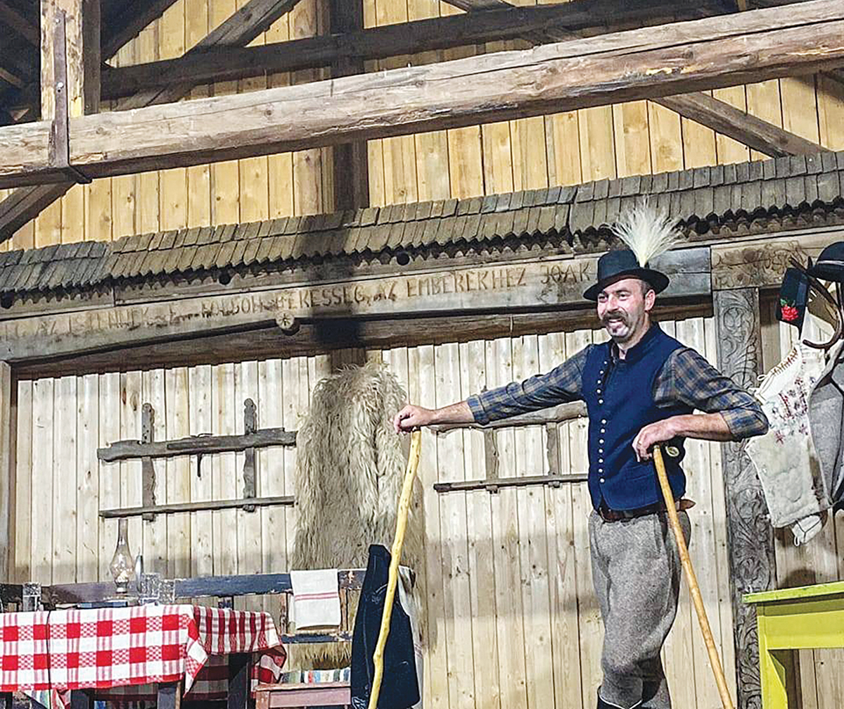 A kisközösségek adják egy falu megtartóerejét A kisközösségek adják egy falu megtartóerejét